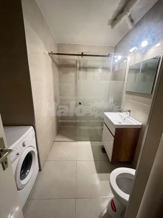 Izdaje se stan u Novom naselju , Batajnica — 7