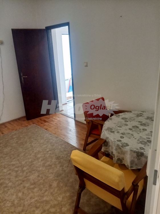 Izdaje se stan u Višnjici — 2