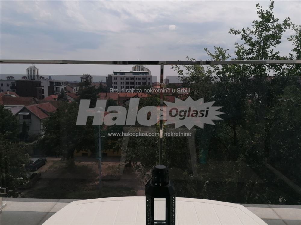 Izdaje se stan u Zemunu sa najlepšim pogledom — 10
