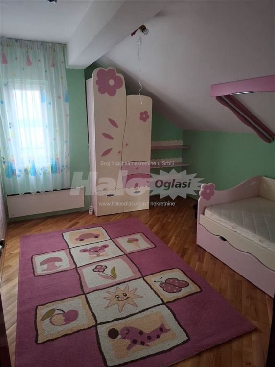 Izdaje se stan- Višnjica — 4