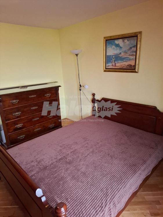 Izdaje se stan- Višnjica — 5