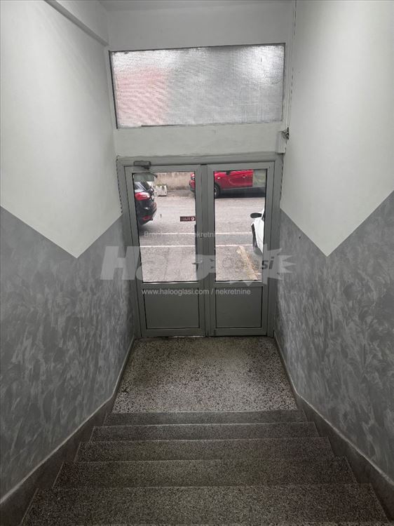 Izdaje se stan – Voždovac, odlična lokacija, 40m² — 4
