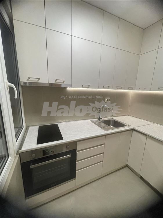 Izdaje se svetao 1,5 stan 40 m² – Voždovac, u b — 3