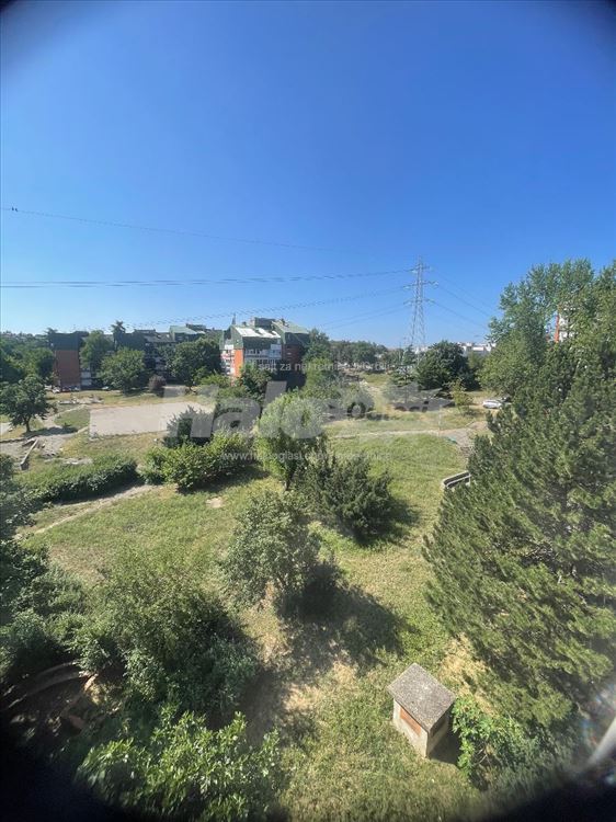 Izdaje se svetao 1,5 stan 40 m² – Voždovac, u b — 4