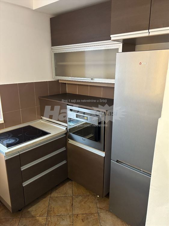 Izdaje se trosoban stan 72 m²  na Hadžipopovcu — 9