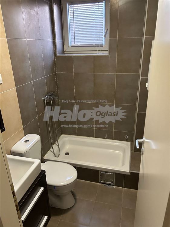 Izdaje se trosoban stan 72 m²  na Hadžipopovcu — 12