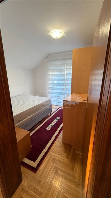 Izdajem 1.5 namešten stan na Altini — 11