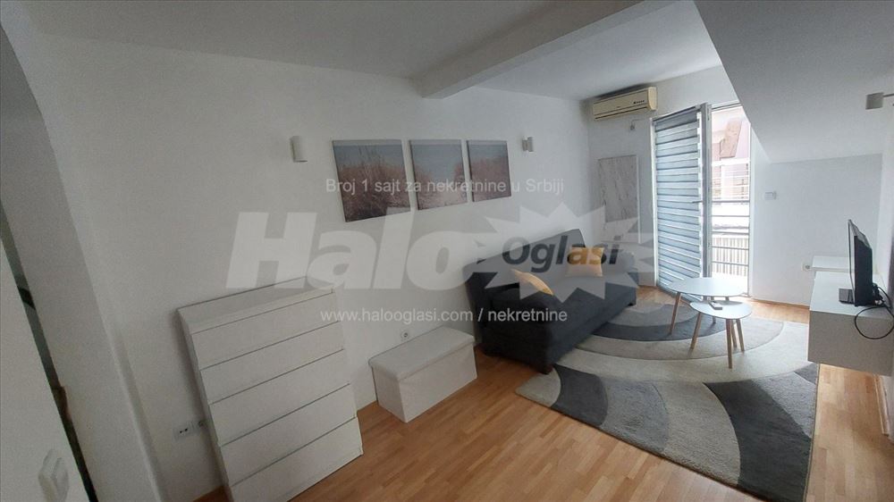 Izdajem 1.5 stan sa terasom Juzni bulevar ,Vračar — 4