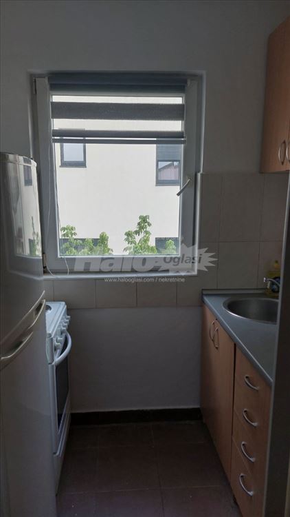 Izdajem 1.5 stan sa terasom Juzni bulevar ,Vračar — 6