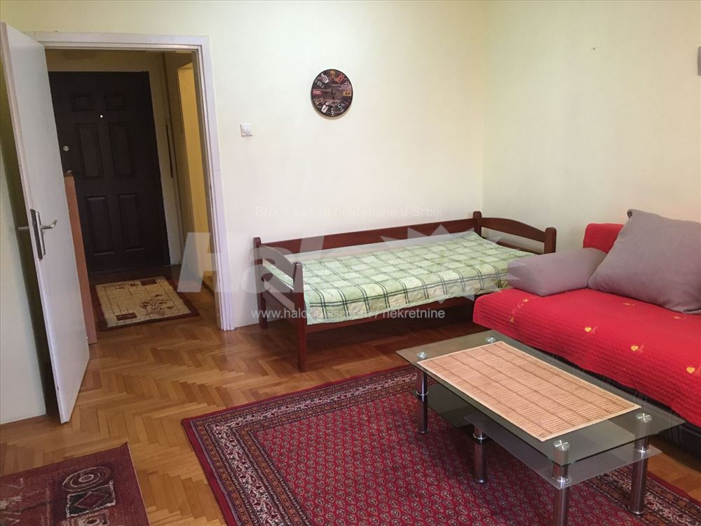 Izdajem 1.0 stan 42 m2, iznad Vera — 6
