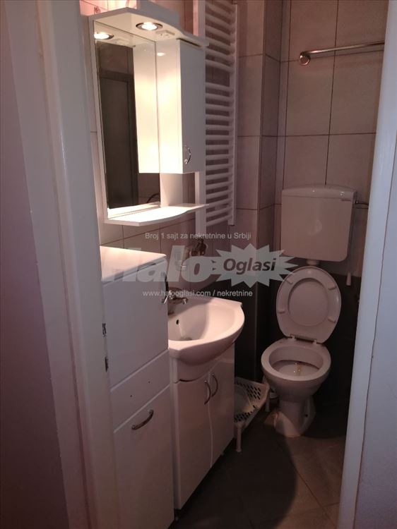 Izdajem 1.0 stan od 28 m2 na Mirijevu — 4