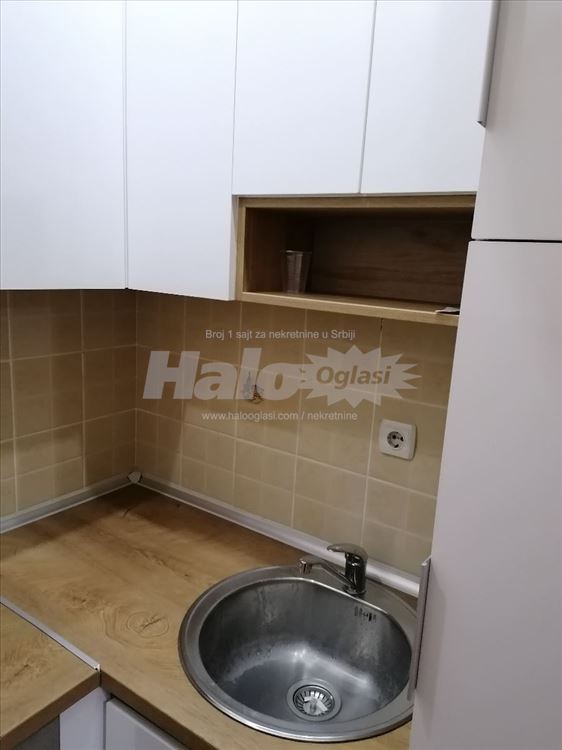 Izdajem 1.0 stan od 28 m2 na Mirijevu — 15