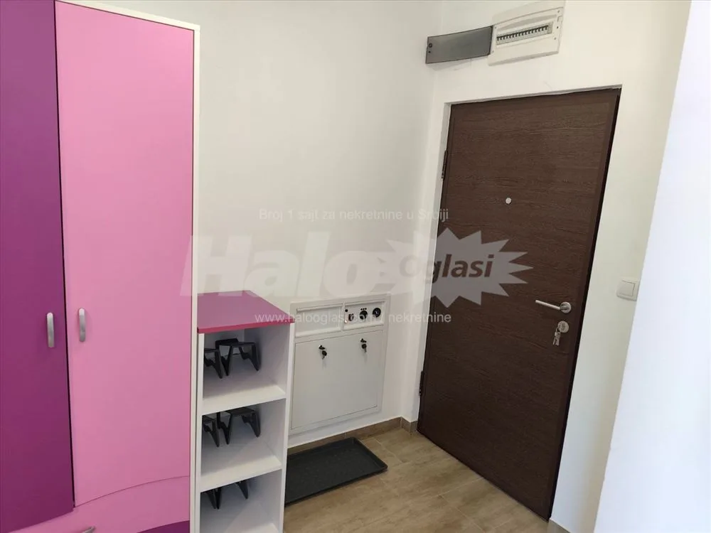 Izdajem 1,5 namešten stan u Borči — 11