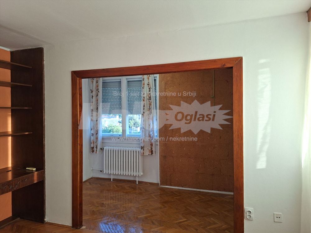 Izdajem 2.5 soban stan na Konjarniku,56m2 — 2