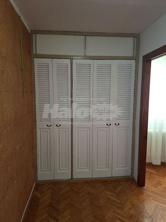 Izdajem 2.5 soban stan na Konjarniku,56m2 — 5