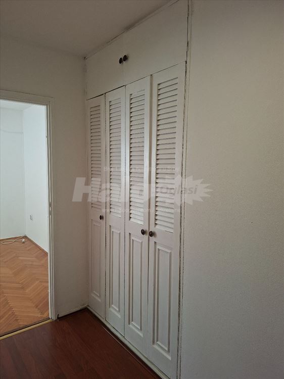 Izdajem 2.5 soban stan na Konjarniku,56m2 — 14
