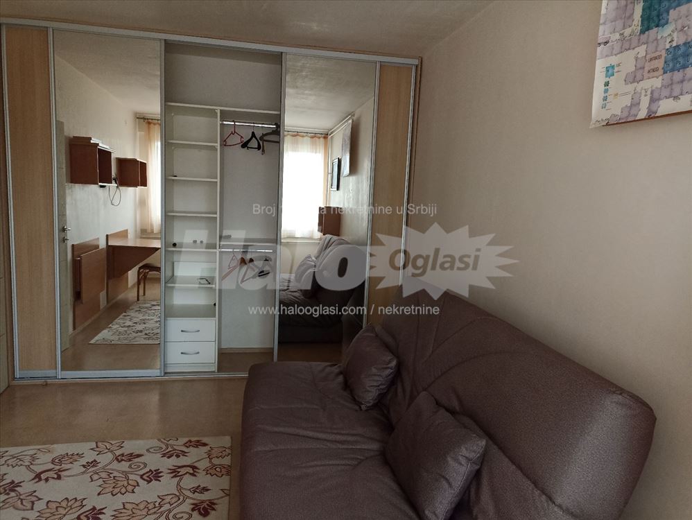 Izdajem 2.5 stan u ulici Braće Jerković 3 spr lift — 14