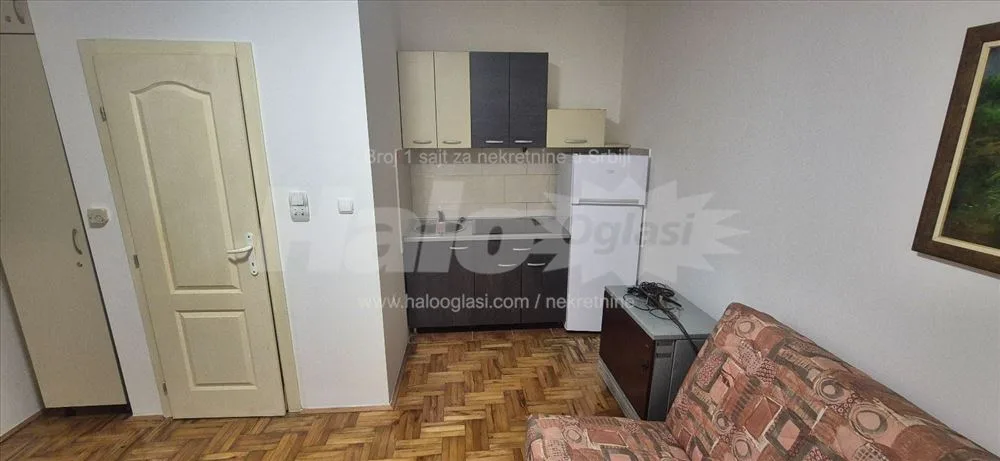 Izdajem 2 garsonjere na Vidokovačkoj padini — 4