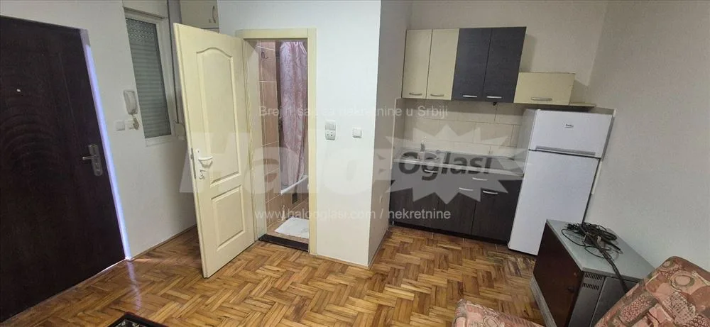 Izdajem 2 garsonjere na Vidokovačkoj padini — 6