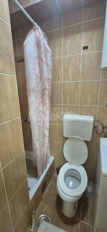 Izdajem 2 garsonjere na Vidokovačkoj padini — 8