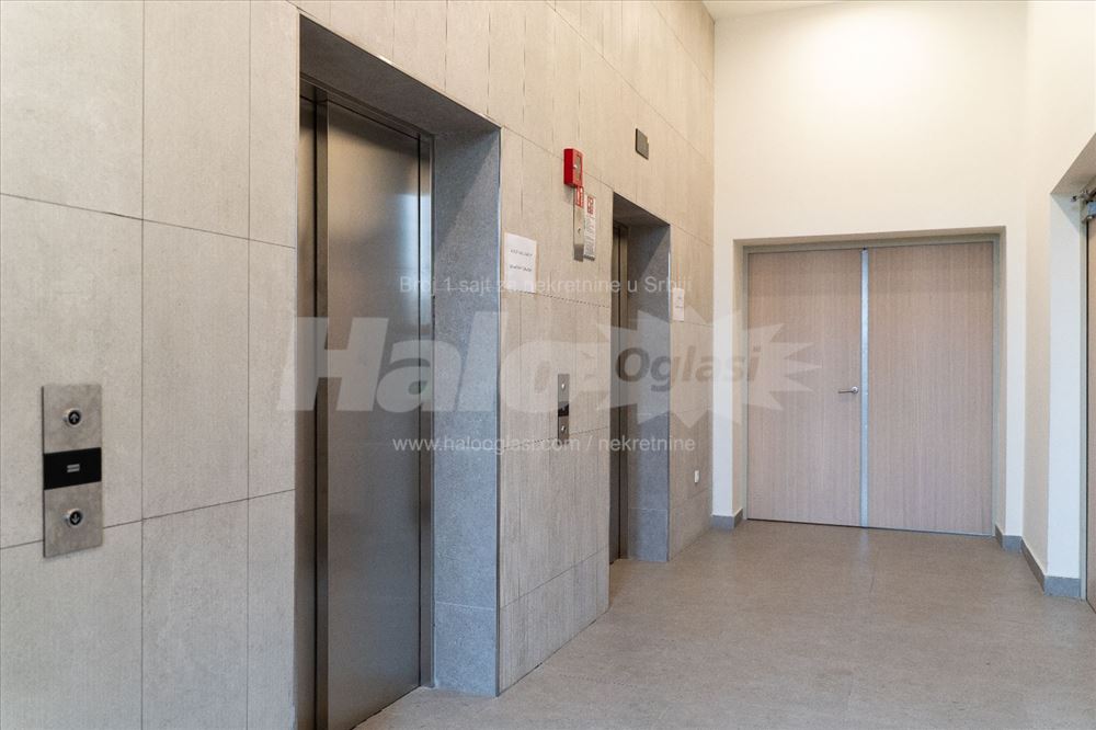 Izdajem 2 studio stana – Beograd na vodi — 7