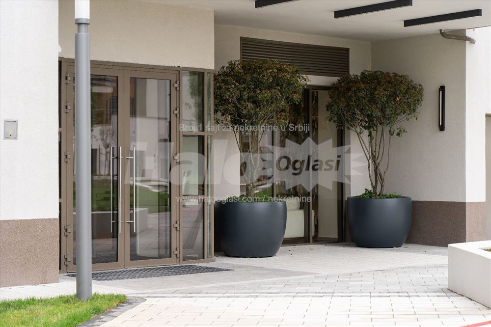 Izdajem 2 studio stana – Beograd na vodi — 9