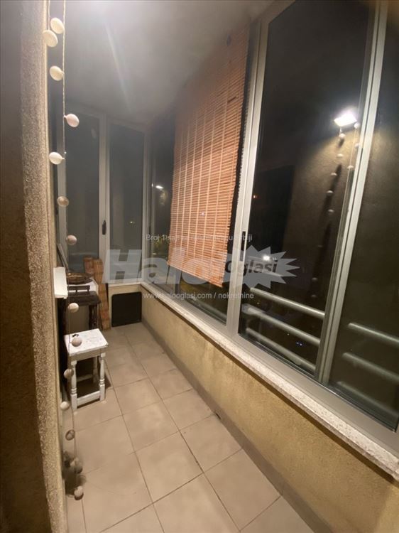 Izdajem 43m² na Bogosloviji — 2