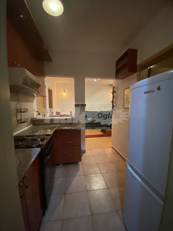 Izdajem 43m² na Bogosloviji — 6