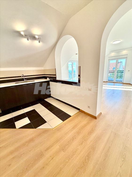 Izdajem 45m2, 72m2 i 64m2 u istoj zgradi — 3