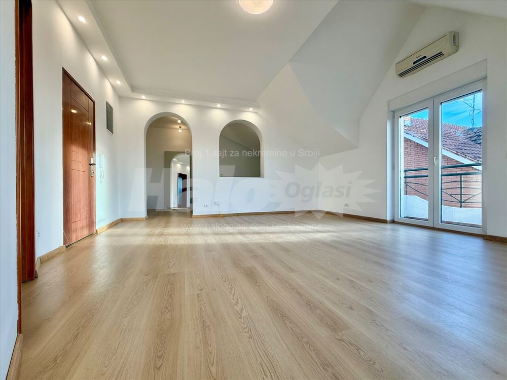 Izdajem 45m2, 72m2 i 64m2 u istoj zgradi — 8