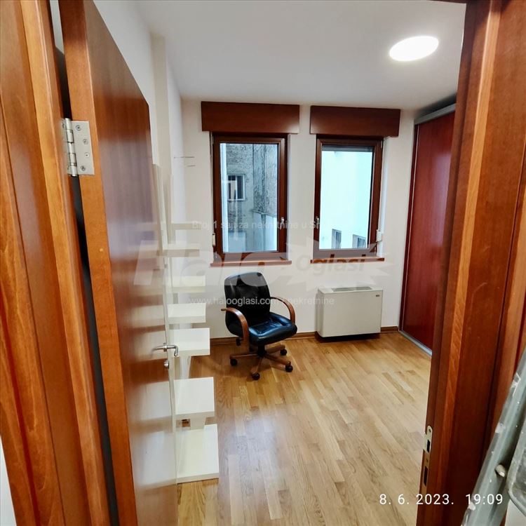 Izdajem cetvorosoban stan na Vracaru — 3
