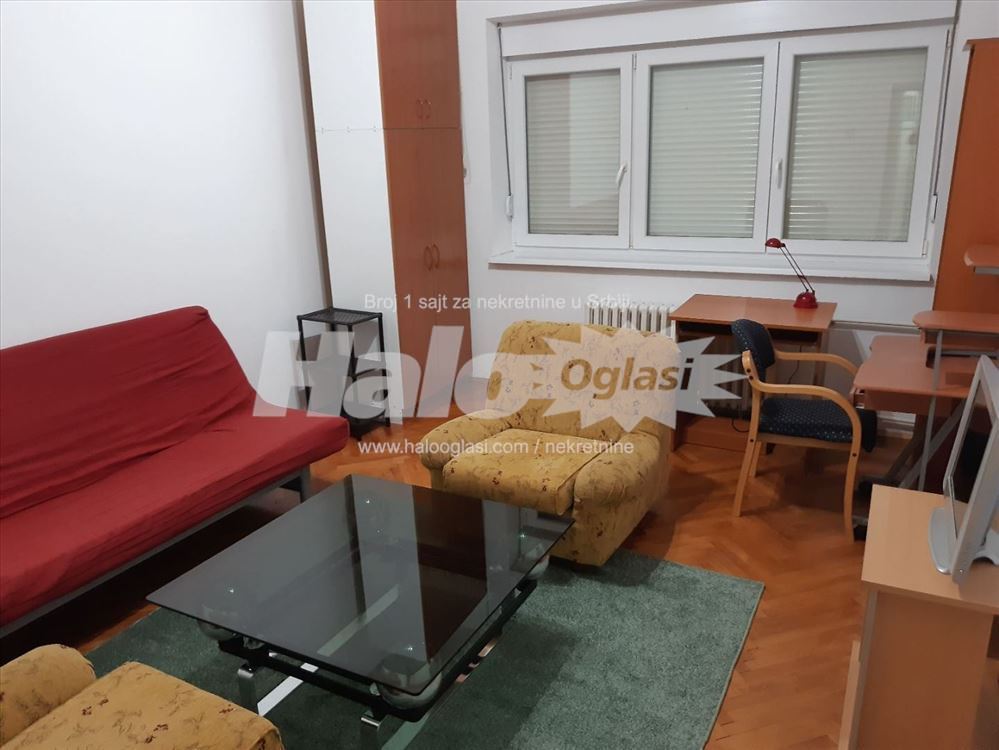 Izdajem dvosoban na Novom Beogradu kod Instituta — 3