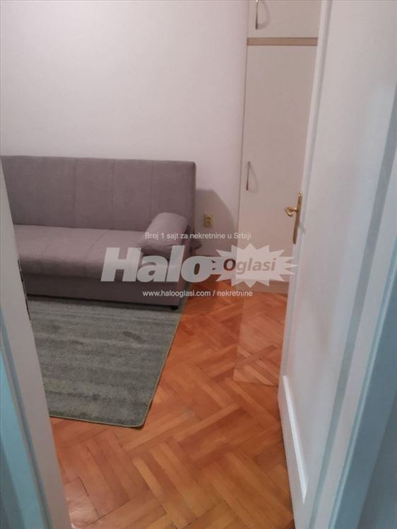 Izdajem dvosoban na Novom Beogradu kod Instituta — 5