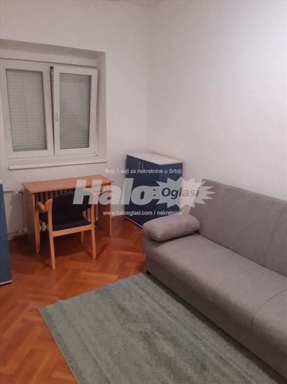 Izdajem dvosoban na Novom Beogradu kod Instituta — 6
