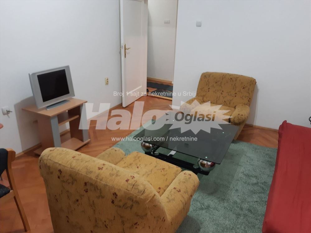 Izdajem dvosoban na Novom Beogradu kod Instituta — 12