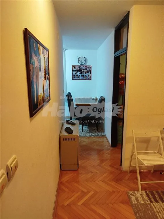Izdajem dvosoban namesten stan na duzi period — 5