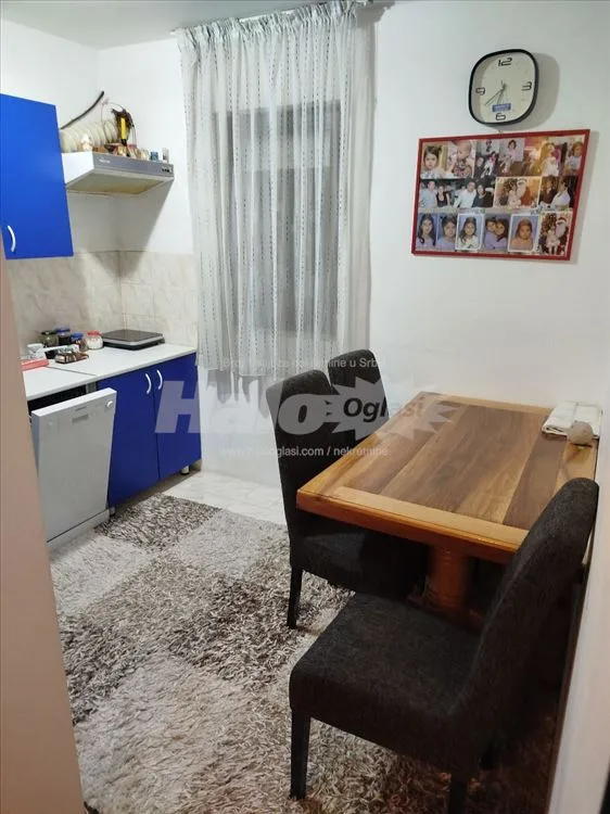 Izdajem dvosoban namesten stan na duzi period — 6
