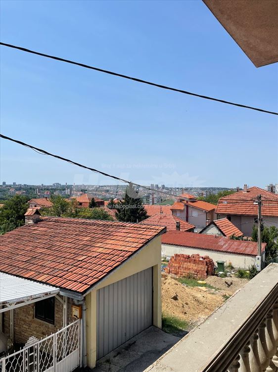Izdajem Dvosoban Namešten Stan — 12