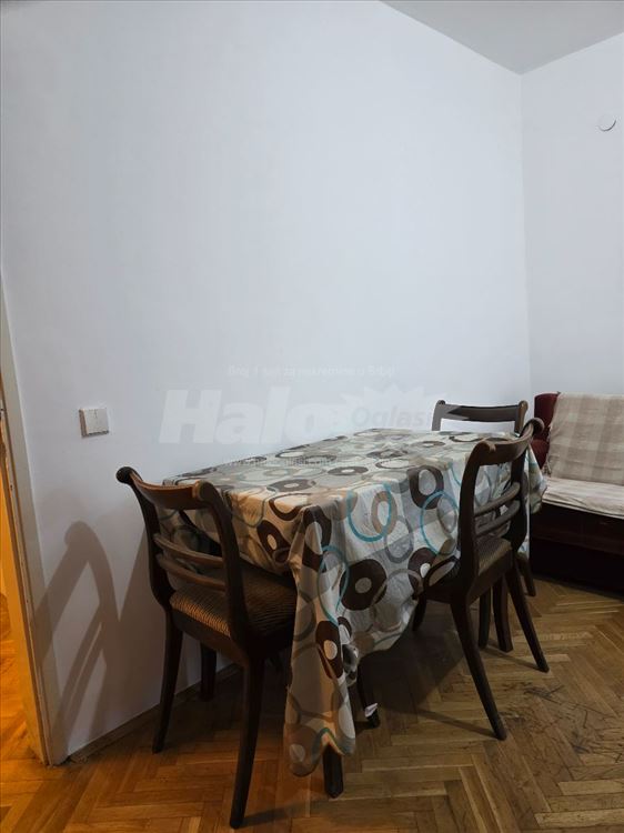 Izdajem dvosoban stan 58m2, Danila Bojovića 13 — 2