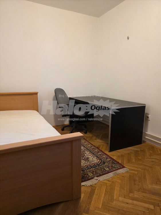 Izdajem dvosoban stan 58m2, Danila Bojovića 13 — 3
