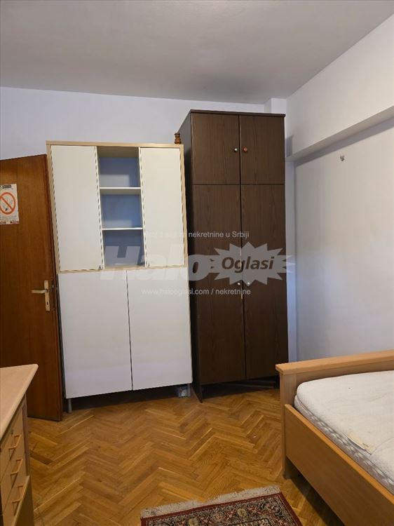 Izdajem dvosoban stan 58m2, Danila Bojovića 13 — 5