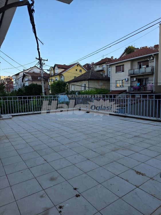 Izdajem dvosoban stan 58m2, Danila Bojovića 13 — 9