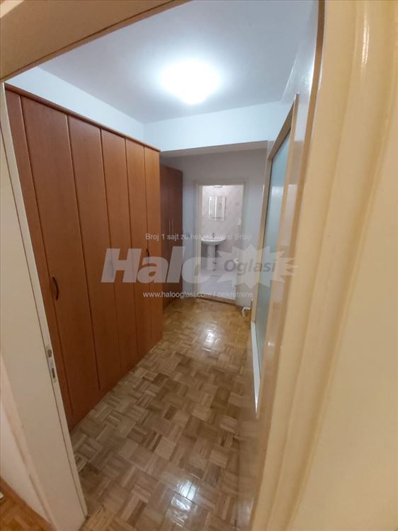 Izdajem dvosoban Stan 63m2 Gandijeva 122b — 4