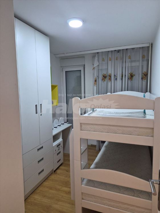 Izdajem dvosoban stan na Banovom brdu, Požeška 24 — 4