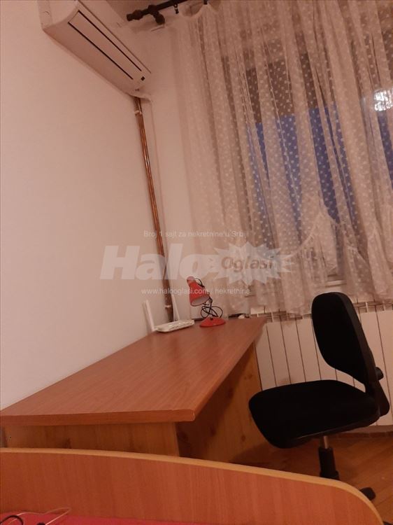 Izdajem dvosoban stan na Dorćolu ulica Braće Baruh — 3