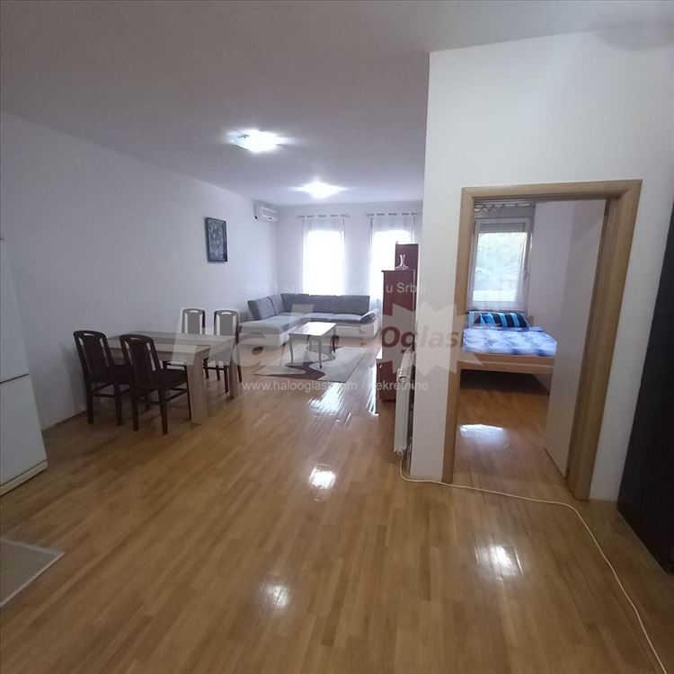 Izdajem dvosoban stan od 59m2 u Jove Ilica 39 — 2