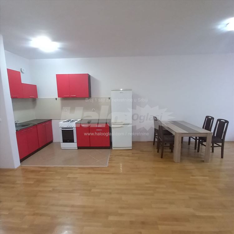 Izdajem dvosoban stan od 59m2 u Jove Ilica 39 — 3