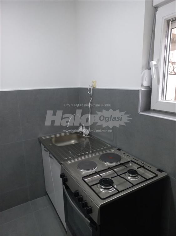 Izdajem dvosoban stan u Batajnici — 3