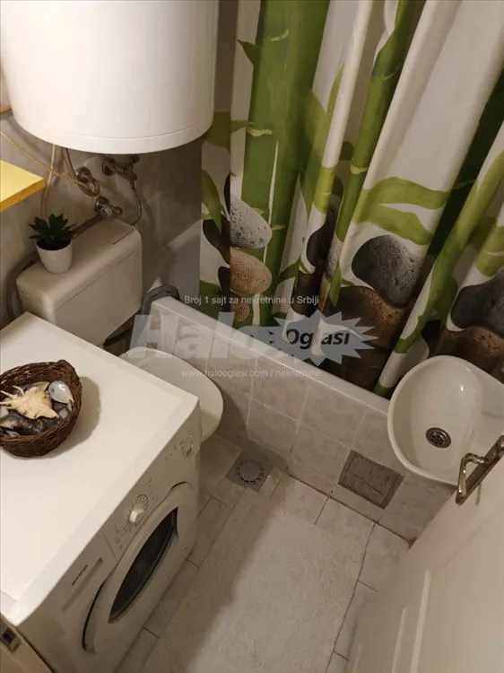 Izdajem dvosoban stan u Borči 70m2 — 4