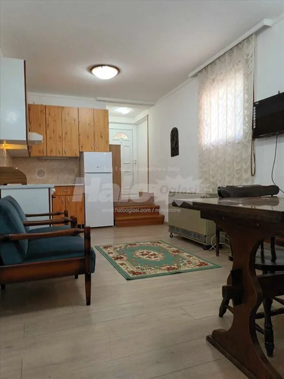 Izdajem dvosoban stan u Borči 70m2 — 11